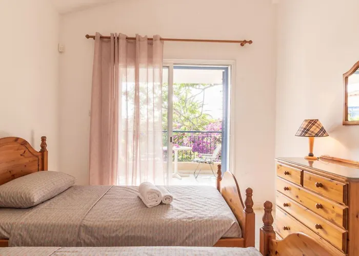 度假居 Nadezda - 3br Retreat In Paradise Gardens,