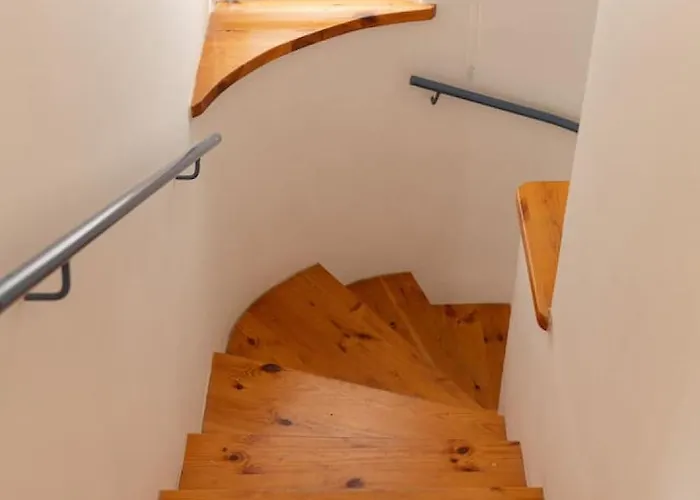 Nadezda - 3br Retreat In Paradise Gardens, 度假居 Paphos