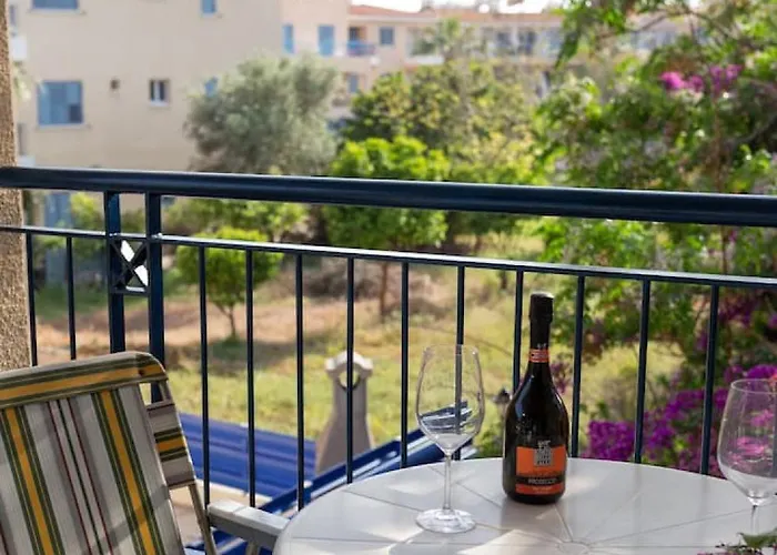 別荘 Nadezda - 3br Retreat In Paradise Gardens,