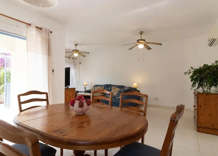 別荘 Nadezda - 3br Retreat In Paradise Gardens,